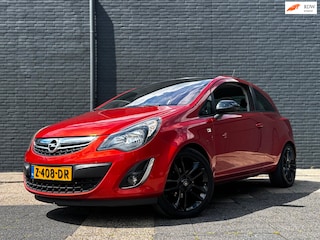Opel Corsa 1.4-16V Cosmo | Pano | Stuur/Stoelverwarming