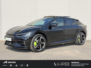 Kia EV6 GT AWD 77.4 kWh 585 pk / SOH 100% /Fabrieksgarantie tot 4-2031 / Dealer onderhouden / Meridian Audio / Warmtepomp / Camera 360° / Navi / Apple Carplay Android / 21" LM wielen / HUD / Sport & Kuipstoelen / CCS Snelladen / Elektr. Achterklep / Stoel Verwarming / Stuurwiel Verwarming / Achterbank Verwarming / DAB /