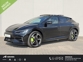 Kia EV6 GT AWD 77.4 kWh 585 pk / SOH 100% /Fabrieksgarantie tot 4-2031 / Dealer onderhouden / Meridian Audio / Warmtepomp / Camera 360° / Navi / Apple Carplay Android / 21" LM wielen / HUD / Sport & Kuipstoelen / CCS Snelladen / Elektr. Achterklep / Stoel Verwarming / Stuurwiel Verwarming / Achterbank Verwarming / DAB /