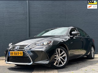 Lexus IS 300h Hybrid Business Line | Navigatie | Camera | Dealer Onderhouden