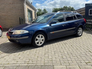 Renault Laguna Grand Tour 1.6-16V Authentique | inruilkoopje | vol jaar apk | gewoon goedkoop rijden !