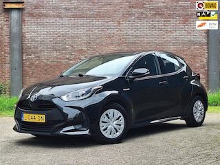 Toyota Yaris 1.5 Hybrid Active Automaat , Cruise-en Climat-control, Apple Carplay, A.rij camera, Ned.Auto