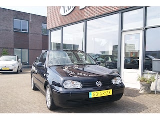 Volkswagen Golf 2.0 CABRIOLET 85KW Highline