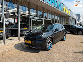 Lynk & Co 01 1.5 PHEV 261PK PANO , CAMERA , ELEKTISCHE ACHTERKLEP