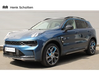 Lynk & Co 01 1.5 Plug-in Hybrid 261PK | | Panoramadak | Adaptieve cruise control | Keyless | Verwarmbare voorstoelen | 20 inch Lichtmetalen velgen | Elektrische Achterklep | Apple CarPlay | Android Auto | Getint Glas | Bind Spot Information | 360 Graden Parkeercamera | Draadloze Telefoonlader | Stoelverwarming