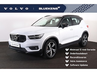 Volvo XC40 T5 Recharge R-Design - Panorama/schuifdak - IntelliSafe Assist & Surround - 360º Camera - Harman/Kardon audio - Parkeersensoren voor & achter - Inklapbare trekhaak - 19' LMV