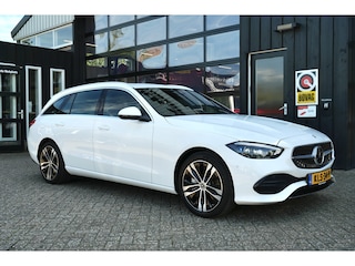 Mercedes-Benz C-klasse Estate 300 e Luxury Line | Massage | Trekhaak | Memory | 360° | Sfeer | Carplay | Dealer Onderhouden