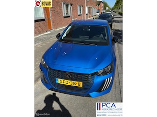 Peugeot 208 1.2 PureTech 100 Allure navigatie adaptive cruise control clima pdc v+a stoelverwarming