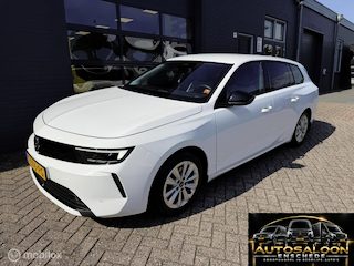 Opel Astra Sports Tourer 1.2 110 PK Airco Navi Camera PDC