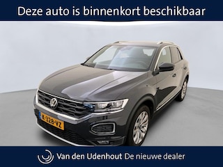 Volkswagen T-Roc 1.5 TSI Sport | Camera | Acc | Led | Clima