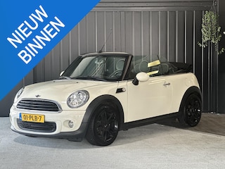 Mini Mini Cabrio 1.6 Chili | Airco | Leder | Parkeersensoren Achter | Sportstoelen | LMV 15 |