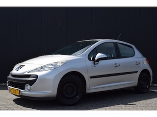 Peugeot 207 1.4 VTi 5Drs Look Airco | Sportstoelen | Pioneer Audio | Isofix