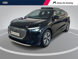 Audi Q4 40 Advanced 204pk 82 kWh · Panoramadak · Trekhaak · Stoelverwarming · Apple/Android Car Play · Sportstoelen · Navigatie ·