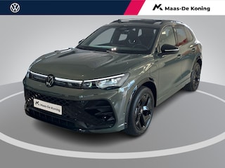 Volkswagen Tiguan 1.5eHybrid 150kW/204PK R-Line Black Style · Panoramadak · Trekhaak · Apple/Android Car Play · Garantie t/m 14-08-2030 of 100000km.
