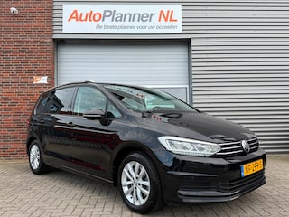 Volkswagen Touran 1.2 TSI Highline! Cruise! Navi! 7-Pers.!