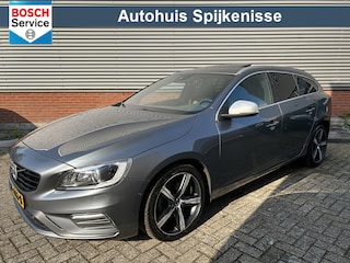 Volvo V60 2.0 D4 Business Sport | Automaat | Panoramadak | Trekhaak | Leder | Nette auto |