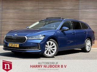 Skoda Superb 1.5 TSI PHEV Laurin & Klement Panodak / Leder / led Matrix / HUD / Canton enz enz