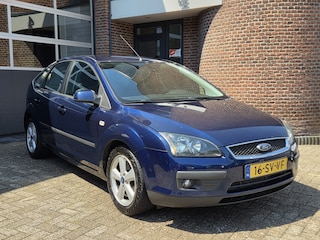 Ford Focus 1.6-16V Futura| Airco | Trekhaak | Nap | Apk |
