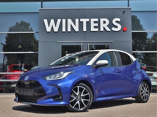 Toyota Yaris 1.5 Hybrid Executive Launch Edition | Bi-Tone | Head-up Display | Navigatie | Camera | 17" LMV |
