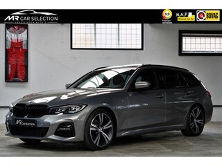 BMW 3-serie Touring 320i Executive Edition M Sport | Panoramadak | 19" | Trekhaak | 12 maanden garantie
