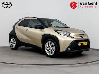 Toyota Aygo 1.0 VVT-i S-CVT first | Apple Carplay / Android Auto | LED | Adaptive Cruise | Clima | Camera | 17 inch