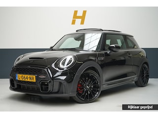 Mini Mini/Cabrio/Clubman/Countryman 2.0 S | Panoramadak | Carplay | Head-Up | H/K Sound | Black pack | Stoelverwarming