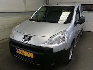 Peugeot Partner 120 1.6 HDI L1 XR Profit - Trekhaak - Cruise Control