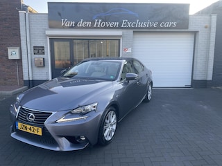 Lexus IS 300h Business Line Pro Hybrid Dealer onderhouden Leder,Navi,PDC,Led.