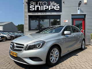 Mercedes-Benz A-klasse 180 Ambition -5DRS.-TREKHAAK-BI XENON-CRUISECONTROL-PDC V+A-HALF LEDER-ZWARTE HEMEL-ORIGINEEL NEDERLANDS!