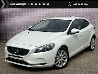 Volvo V40 1.6 T2 Kinetic Xenon | Stoelverwarming | Business Pack Connect | Parkeer camera | DEALER ONDERHOUDEN