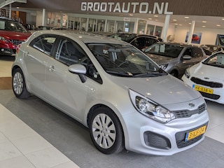 Kia Rio 1.4 CVVT Comfort Pack Airco, Stuurbekrachtiging