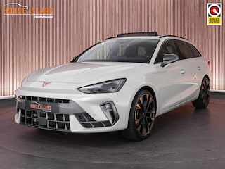 Cupra Leon 1.5 TSI e-Hybrid Business |pano|memory|ACC|Apple Carplay|stoel & stuurverwarming|LED|blind spot|parkeercamera|keyless|19" LMV|
