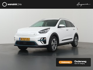 Kia Niro e-Niro DynamicPlusLine 64 kWh | Trekhaak | Panoramadak | Stoel/Stuurwielverwarming | Adaptieve Cruise Control | Keyless Go | LED Koplampen |