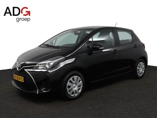 Toyota Yaris 1.3 VVT-i Aspiration | Achteruitrijcamera | Airco | Bluetooth | Boordcomputer | Electrische Spiegels |
