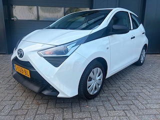 Toyota Aygo 1.0 VVT-i x-fun Airco, NAP, BT, Carkit