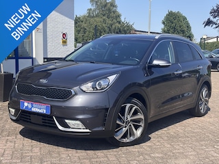 Kia Niro 1.6 GDi ExecutiveLine | Stoelventilatie, Stoelverwarming V+A, Dodehoekdetectie, Elektr. stoelen, Leer, Adapt. Cruise Control, Parkeersensoren V+A & Camera, Keyless, zeer luxe!