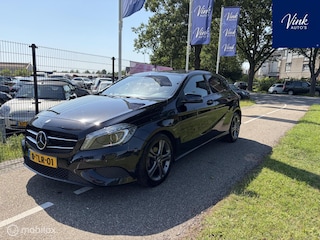 Mercedes-Benz A-klasse 180 Edition |Navigatie | LM Sportvelgen | Climate & Cruise Control | Privacy glass