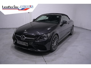 Mercedes-Benz Cabrio 180 AMG Line AMG Styling  Camera lederen-bekleding Apple Carplay digi-dashboard 18"-lmv spoorpakket windscherm nekwarmer keyless-start led-verlichting DAB-ontvangst PDC v+a cruise-controle