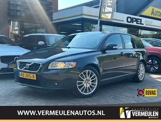 Volvo V50 1.8 125PK Edition + 17"/ Clima/ Cruise/ Trekhaak/ NL auto