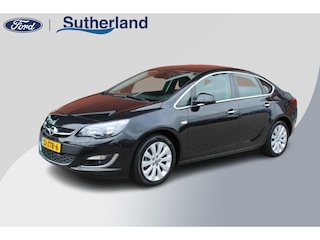 Opel Astra 1.4 Turbo 140 PK Cosmo | Afneembare Trekhaak | Cruise Control | Navigatie | Half Leder | Climate Control | 1E Eigenaar