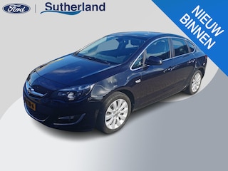Opel Astra 1.4 Turbo 140 PK Cosmo | Afneembare Trekhaak | Cruise Control | Navigatie | Half Leder | Climate Control | 1E Eigenaar