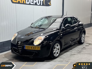 Alfa Romeo Mito 1.4 Distinctive Airco Achteruitrijcamera Zeer Netjes