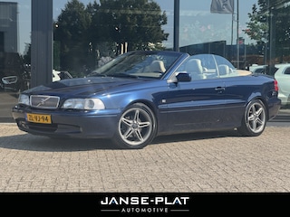 Volvo C70 Convertible 2.4 T Prestige AUT | NL-Auto | Volledig Dealer OH | Nieuwe APK |