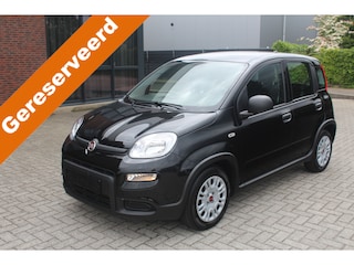 Fiat Panda 1.0 Hybrid Urban Airco-PDC-DAB-Bluetooth-8700 Km !! 12 Maanden Bovag Garantie
