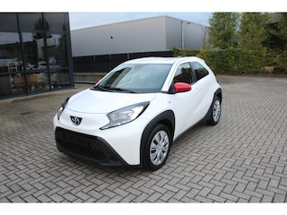 Toyota Aygo 1.0 VVT-i S-CVT Play Clima-Adapt. Cruise-Carplay-Camera