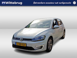 Volkswagen Golf E-DITION / SOH 92%/ AUTOMAAT/ PARKEER SENSOREN V+A/ STOELVERWARMING/ CRUISE/ NAVI/ AIRCO