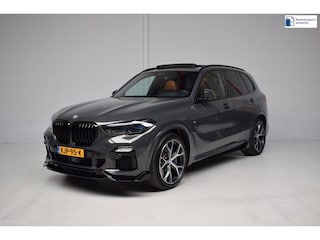 BMW X5 XDrive45e M-SPORT SOH 89% / PANORAMADAK / 360CAMERA / EL.TREKHAAK / BTW / LASER / HEAD-UP / LUCHTVERING