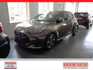 Toyota Yaris 1.5 Hybrid 115pk CVT Edition bij Toyota specialist
