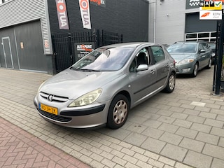 Peugeot 307 1.6-16V XT Trekhaak Airco NAP APK