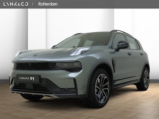 Lynk & Co 01 Core | Rijklaar | Parkeercamera | Stoelverwarming |
